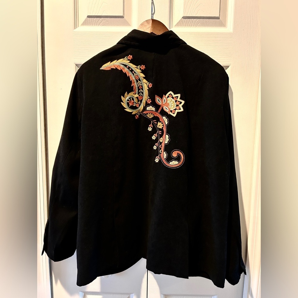 ✨ Whispers of Light Closet — Artful Statement Jacket by Alex Kim ✨ - Picture 6 of 13